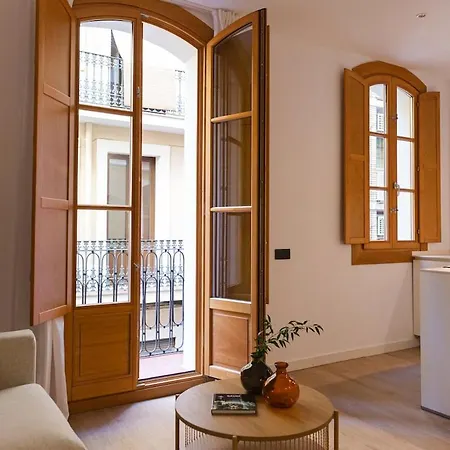 - Gracia P-b * Βαρκελώνη